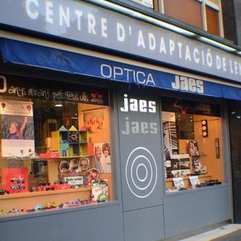 A Sants Serveis òptics
